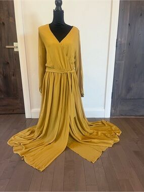 Mia Joy Yellow Wrap Maxi Dress with Long split Sleeves XXL NWT beautiful